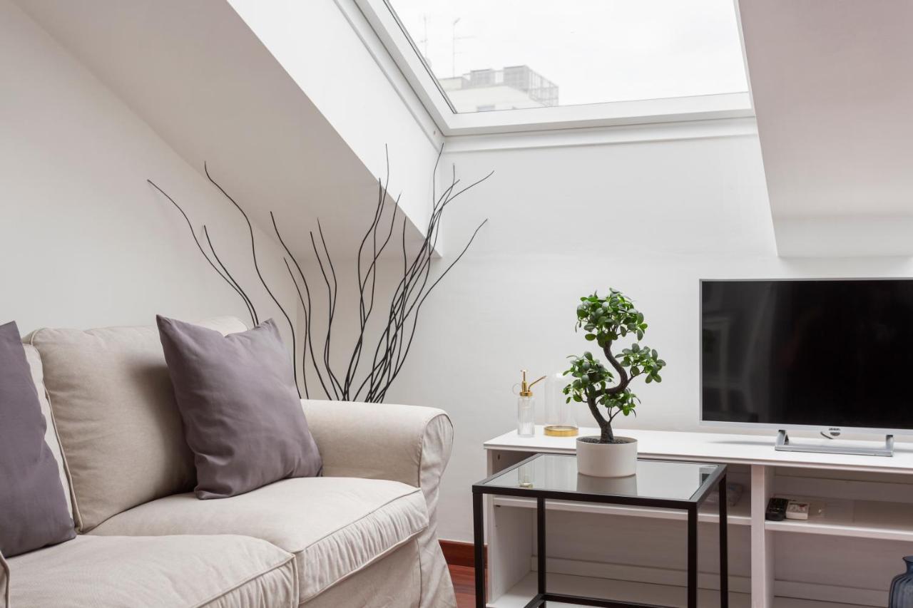 2 Bedroom 2 Bathroom Apt - Duomo 2 Milan Luaran gambar