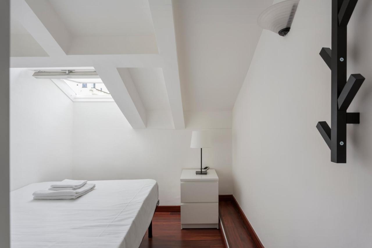 2 Bedroom 2 Bathroom Apt - Duomo 2 Milan Luaran gambar